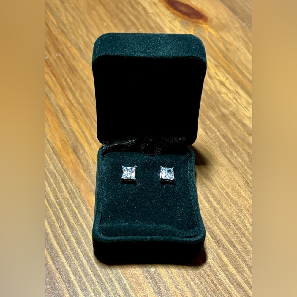 Square Cut CZ Earrings - NWOT